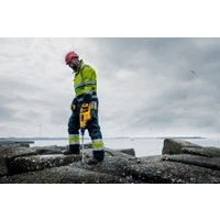 Перфоратор DeWalt DCH481X2 (с 2-мя АКБ, кейс)