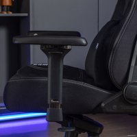 Игровое (геймерское) кресло Evolution Nomad PRO (черный/белый)