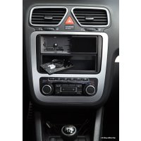 USB-магнитола Parrot ASTEROID Classic