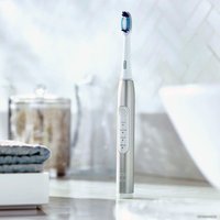 Электрическая зубная щетка Oral-B Pulsonic Slim Luxe 4200