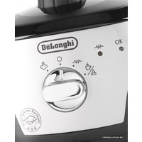 Рожковая кофеварка DeLonghi EC 221.B