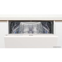 Встраиваемая посудомоечная машина Indesit DIE 2B19 A