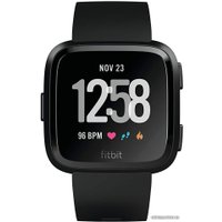 Умные часы Fitbit Versa (черный)