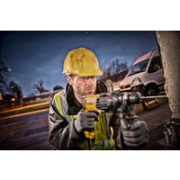Перфоратор DeWalt D25133K-QS (кейс)