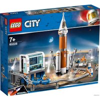 Конструктор LEGO City 60228 Ракета для запуска в далекий космос и пульт