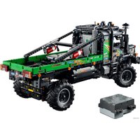 Конструктор LEGO Technic 42129 Полноприводный грузовик Mercedes-Benz Zetros