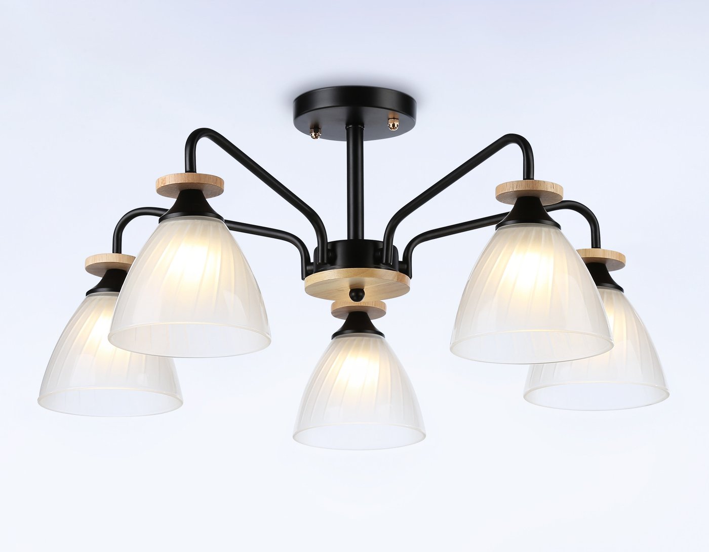 

Люстра средней высоты Ambrella light Traditional TR9571