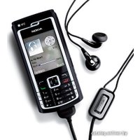 Телефон Nokia N72