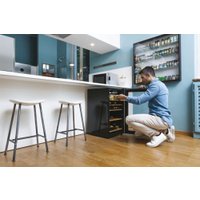 Винный шкаф Candy CWC 154 EEL/NF