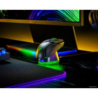 Зарядная станция Razer Mouse Dock Pro + Wireless Charging Puck Bundle