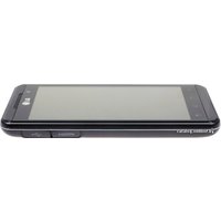 Телефон LG Optimus 3D P920