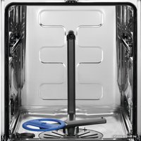 Встраиваемая посудомоечная машина Electrolux KESD7100L