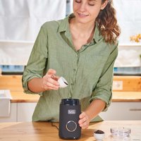 Электрическая кофемолка Black & Decker BXCG150E