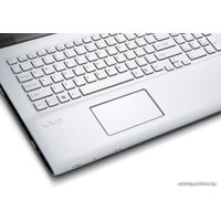 Ноутбук Sony VAIO SV-E1712S1R/W
