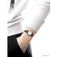 Наручные часы Swatch Something New LB153