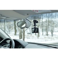 Видеорегистратор Digma FreeDrive 207 Night FHD