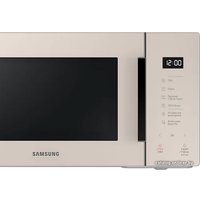 Микроволновая печь Samsung MG23T5018CF/BW