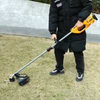 Триммер Deko DKTR1800 083-2032