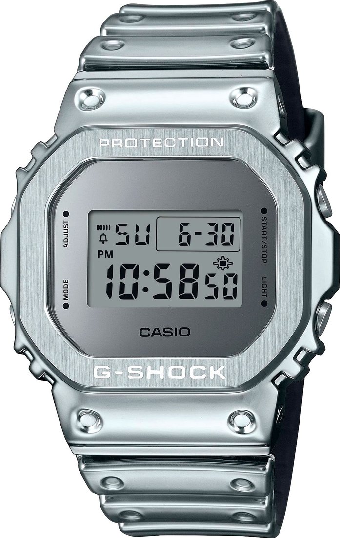 

Наручные часы Casio GM-5600YM-8A8