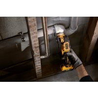 Реноватор DeWalt DCS353D2 (с 2-мя АКБ, кейс)