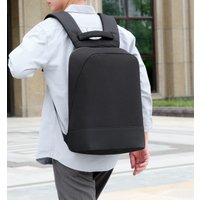 Городской рюкзак Miru TrendShield 15.6" MBP-1072 (черный)