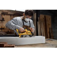 Ленточная шлифмашина DeWalt DCW220N-XJ (без АКБ)