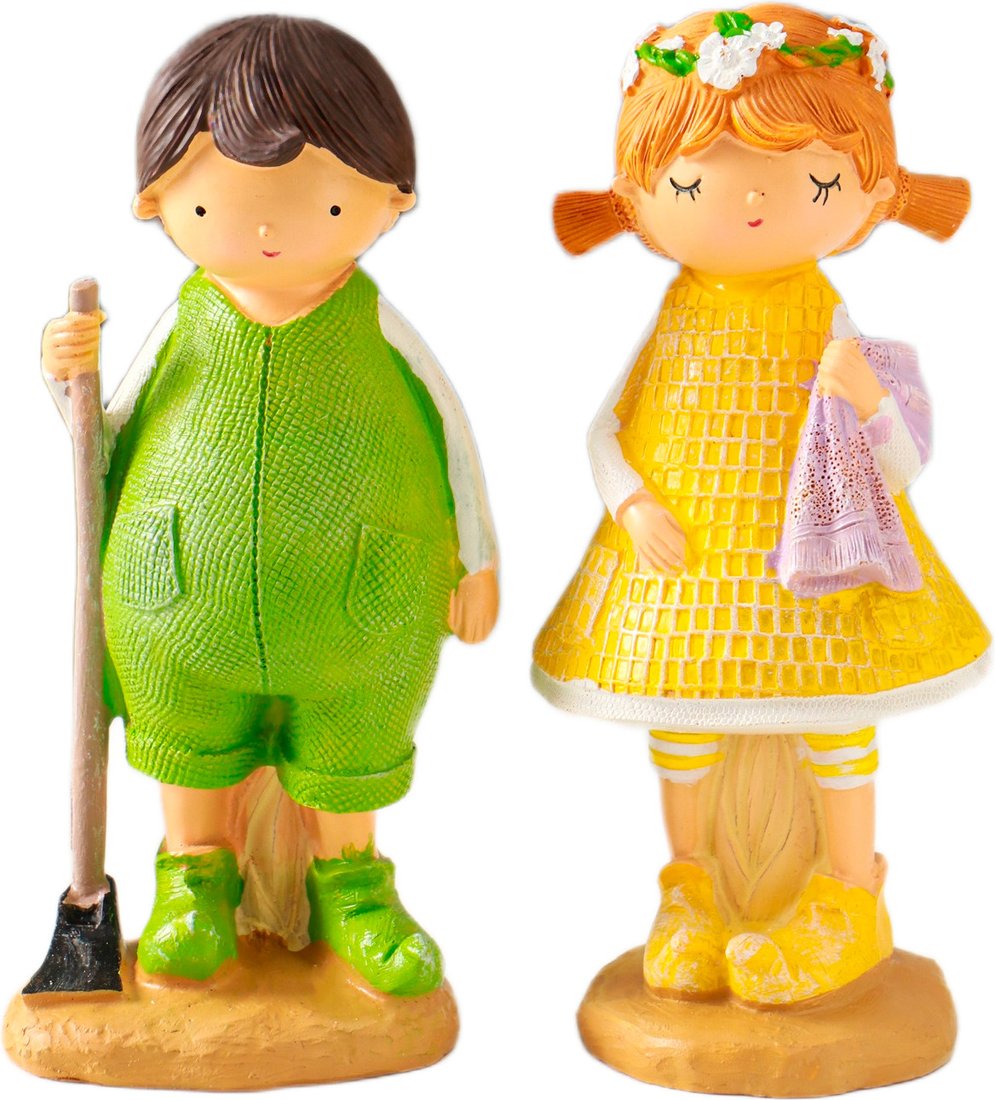 

Набор статуэток Sima-Land Малышка и мальчишка вафельные наряды 10954842 (2шт)