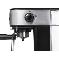 Рожковая кофеварка BBK BCM1500