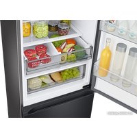 Холодильник Samsung Bespoke RB38C7B5DB1/EF