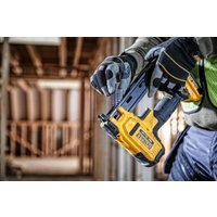 Степлер DeWalt DCN701D2 (с 2-мя АКБ, кейс)