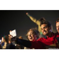 Телефон Sony Xperia E4