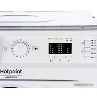 Стиральная машина Hotpoint BI WMHL 71253 EU