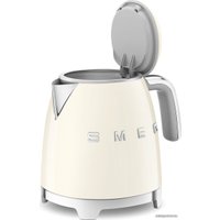 Электрический чайник Smeg KLF05CREU