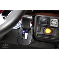 Электромобиль RiverToys Мercedes-Benz AMG G65 4WD (белый)