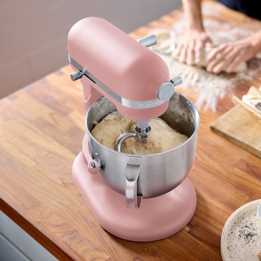 

Кухонная машина KitchenAid Artisan 5KSM70SHXEDR