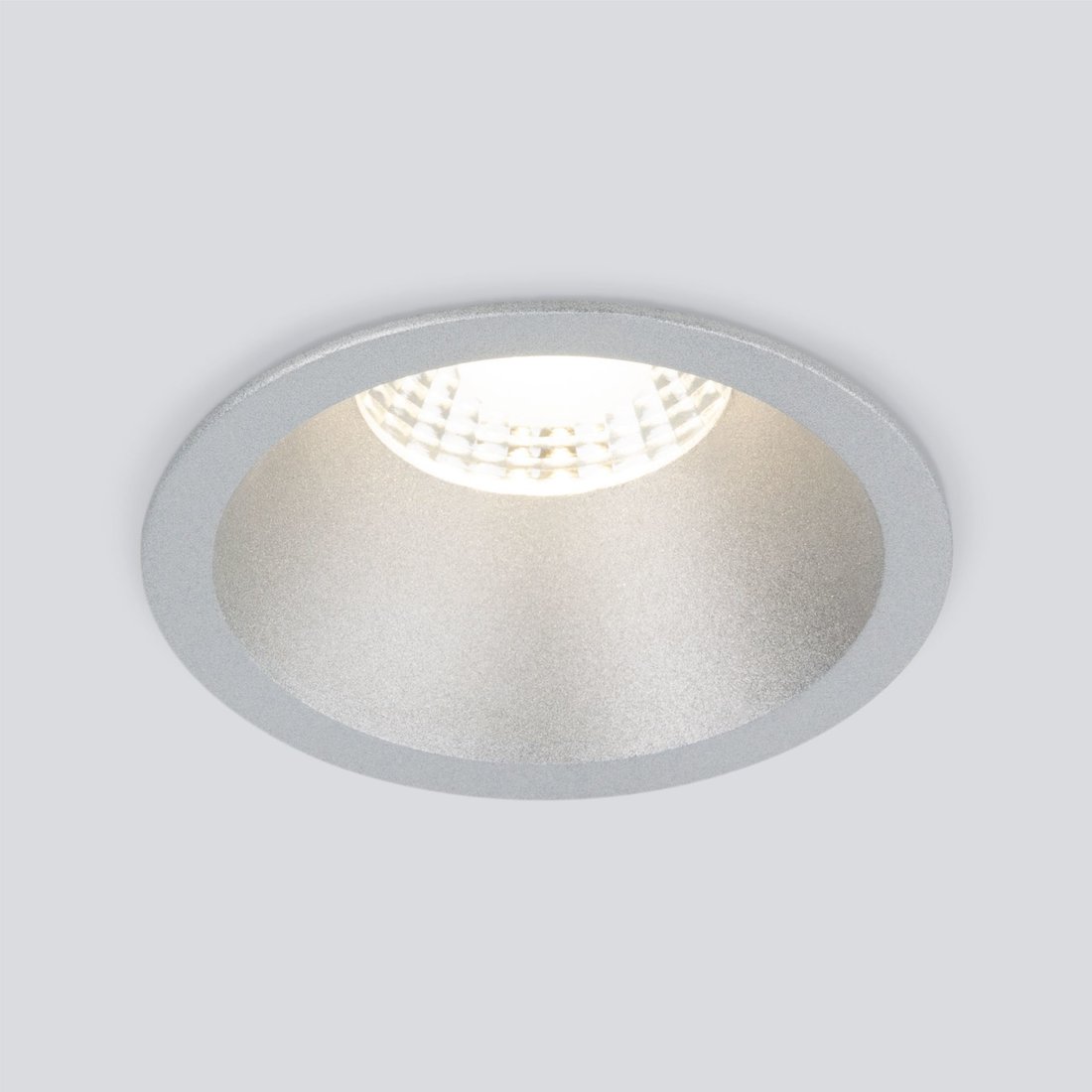 

Точечный светильник Elektrostandard 15266/LED 7W 4200K SL (серебристый)