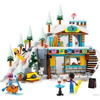 Конструктор LEGO Friends 41756 Каникулы: Лыжная трасса и кафе