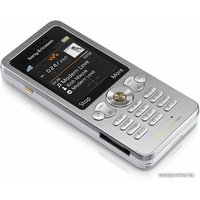 Кнопочный телефон Sony Ericsson W302 Walkman