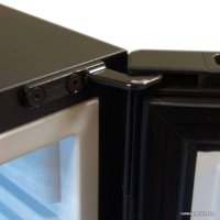 Мини-холодильник Cold Vine MCT-40B