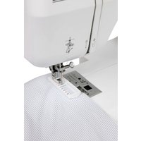 Электромеханическая швейная машина Leader Royal Stitch 10