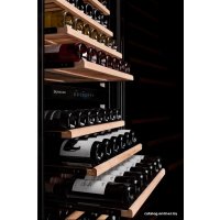 Винный шкаф Dunavox DX-181.490SDSK