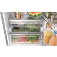 Холодильник Bosch Serie 6 KGN39LBCF