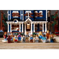 Конструктор LEGO Icons 11370 Очень странные дела: Дом Криллов