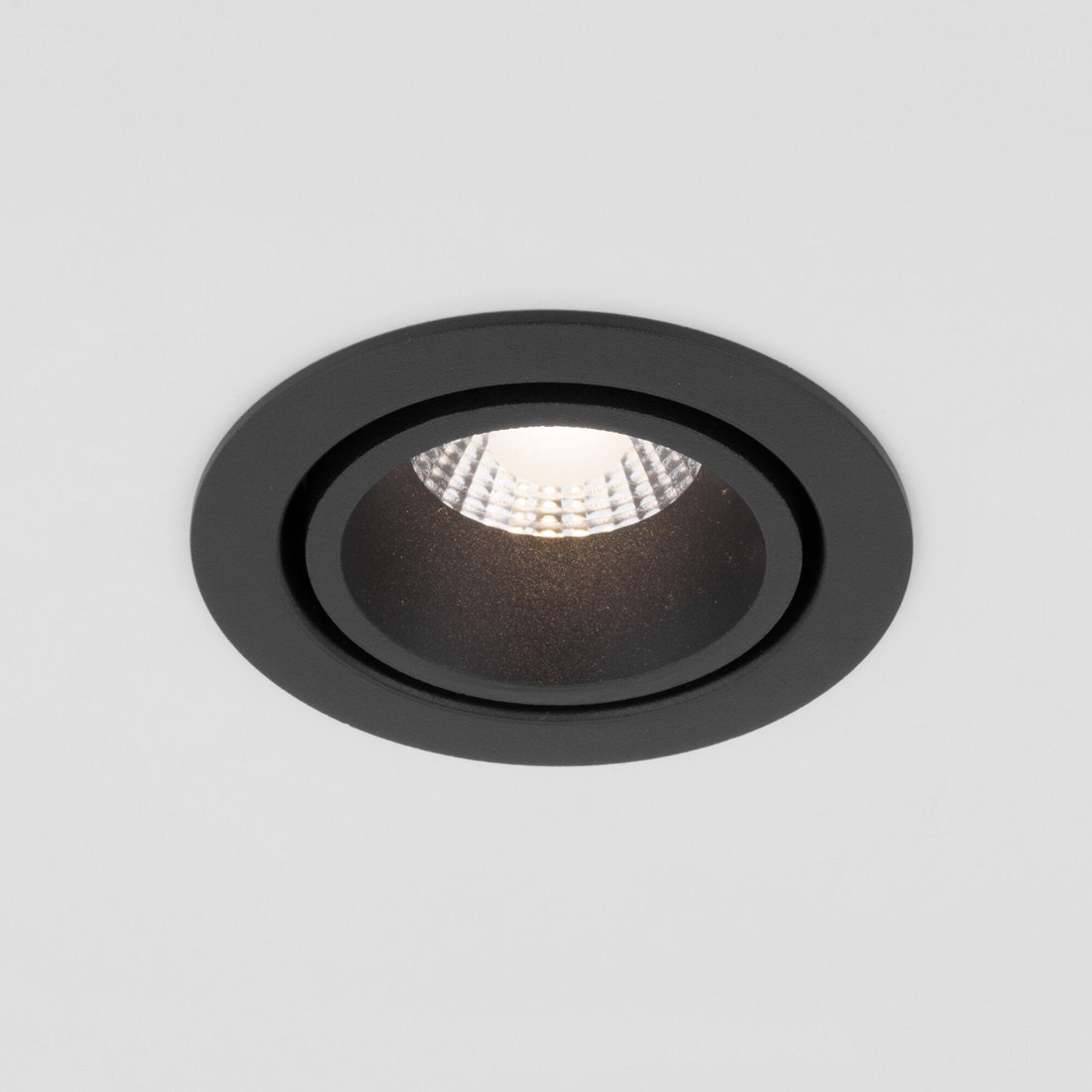 

Точечный светильник Elektrostandard 15267/LED (черный)