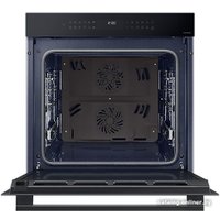 Электрический духовой шкаф Samsung NV7B4245VAK