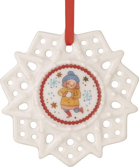 

Елочная игрушка Hutschenreuther Christmas Games Девочка в шапке со снежком 02248-727505-27618