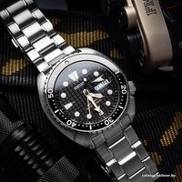Наручные часы Seiko SRPE03K1