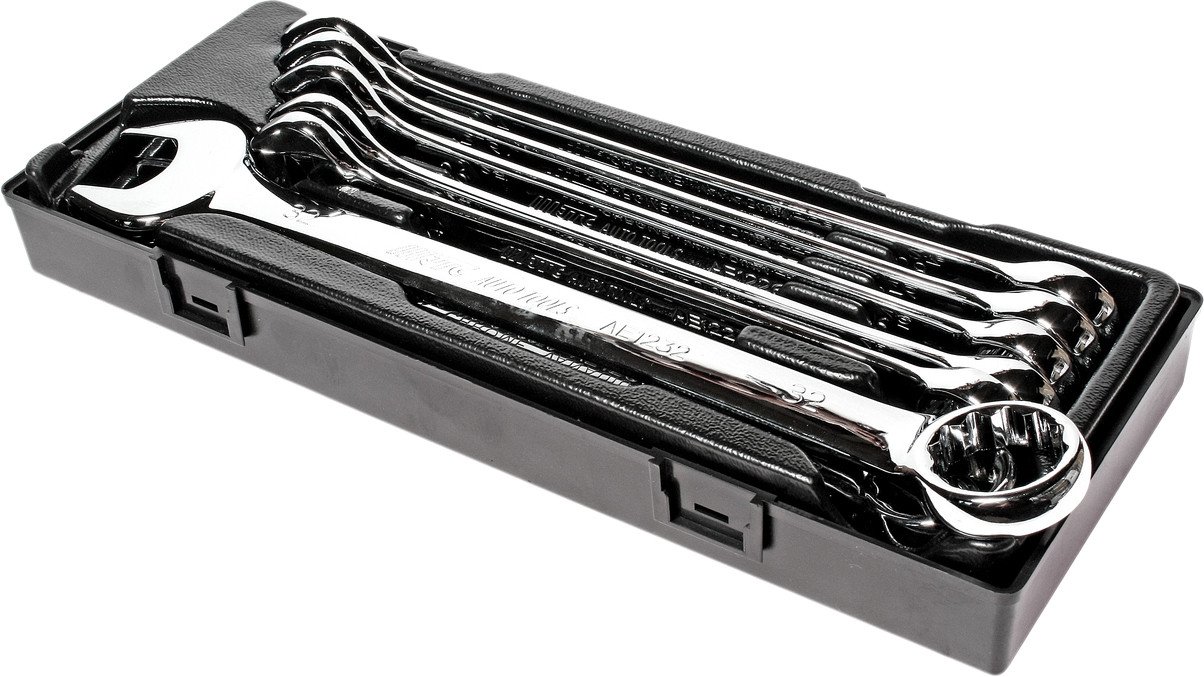 

Набор ключей JTC JTC-K6085 (8 предметов)
