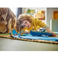 Конструктор LEGO City Полицейская погоня на лодке 60456