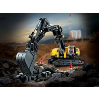 Конструктор LEGO Technic 42121 Тяжелый экскаватор